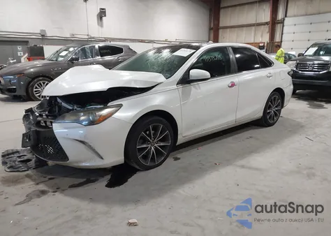 2016 Toyota Camry Xse z USA, uszkodzony, nr VIN 4T1BF1FK4GU250233